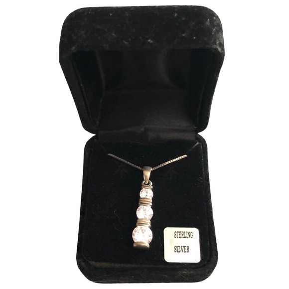 JC 925 Sterling Silver multi Faceted CZ pendant/Necklace - 21 5/8